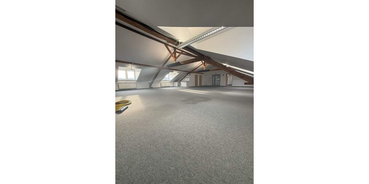 Gewerbeobjekt Ludwigshafen am Rhein Mitte - 2 Zimmer, 183 m&sup2;, 2.500&euro; | Angebot:25536250