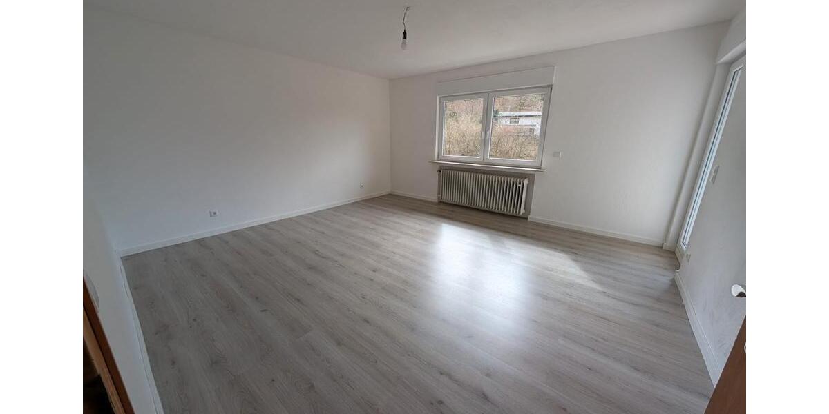 Etagenwohnung Eberbach - 3 Zimmer, 104 m&sup2;, 975&euro; | Angebot:26662154