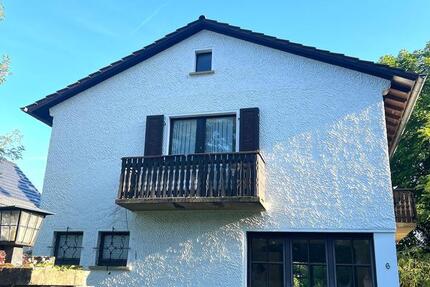 Haus Weinheim - 5 Zimmer, 120 m&sup2;, 2.450&euro; | Angebot:24814190