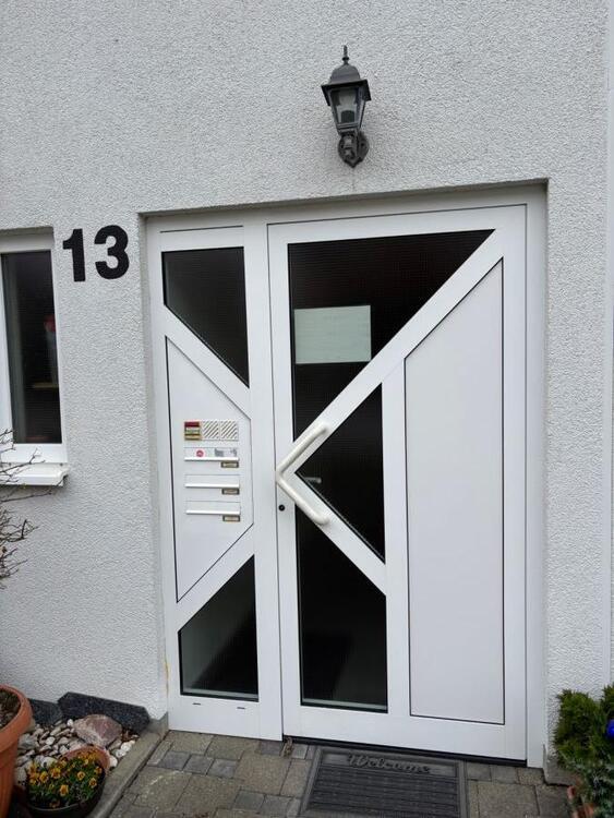 Provisionsfrei* Gemütliche 2-Zimmer DG-Wohnung in Eppingen