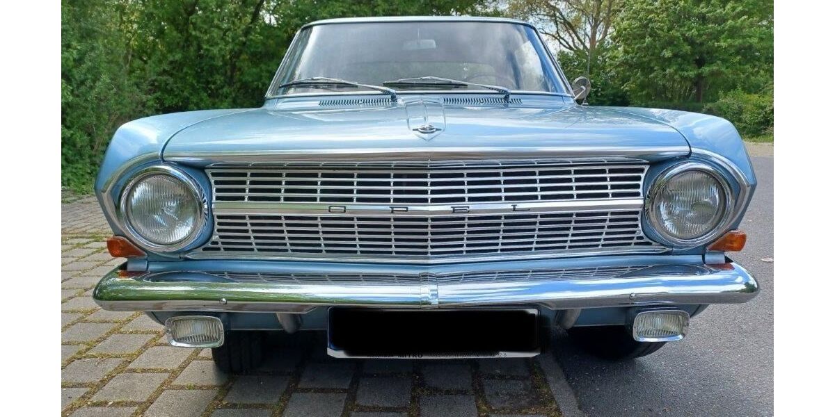 Opel Rekord 126.000 km 11.900 &euro; Mannheim 68199