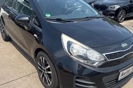Kia Rio 148.095 km 4.850 &euro; Schwetzingen 68723