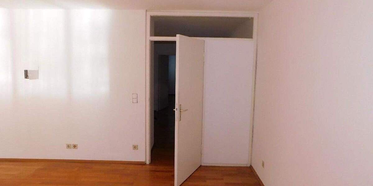 Etagenwohnung Dossenheim - 3 Zimmer, 75 m&sup2;, 300.000&euro; | Angebot:25627382