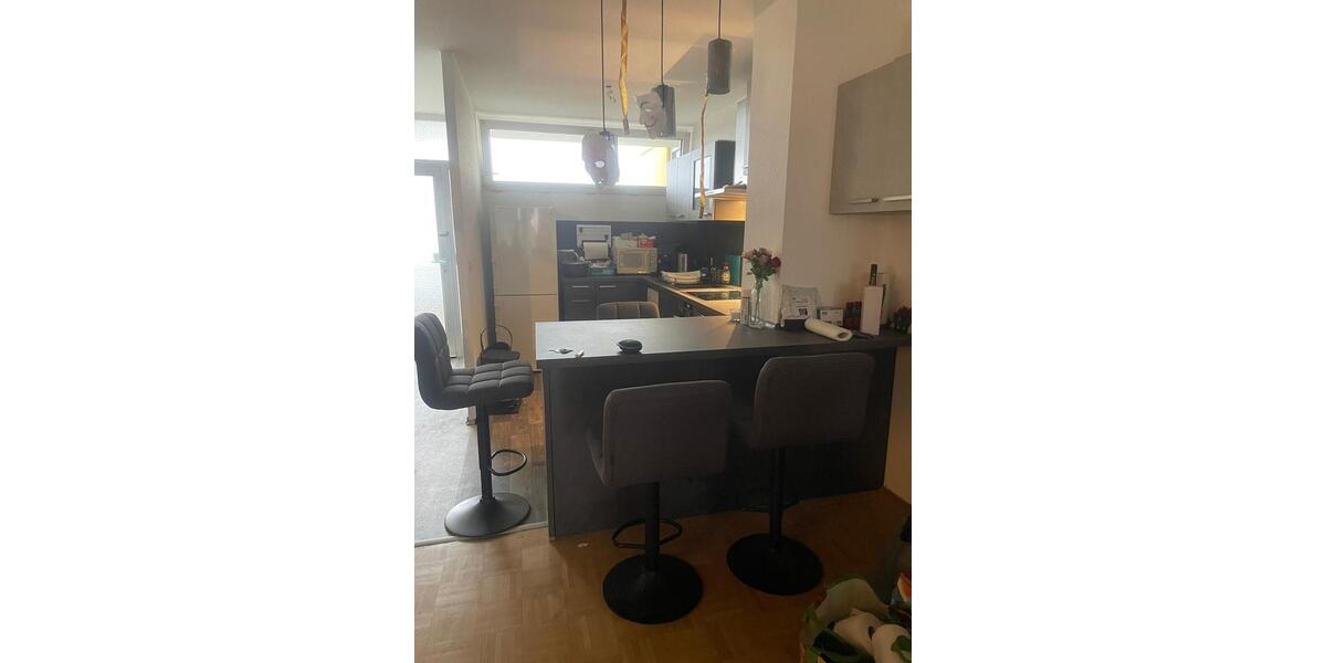 Etagenwohnung Frankenthal (Pfalz) - 4 Zimmer, 101 m&sup2;, 1.400&euro; | Angebot:25328802