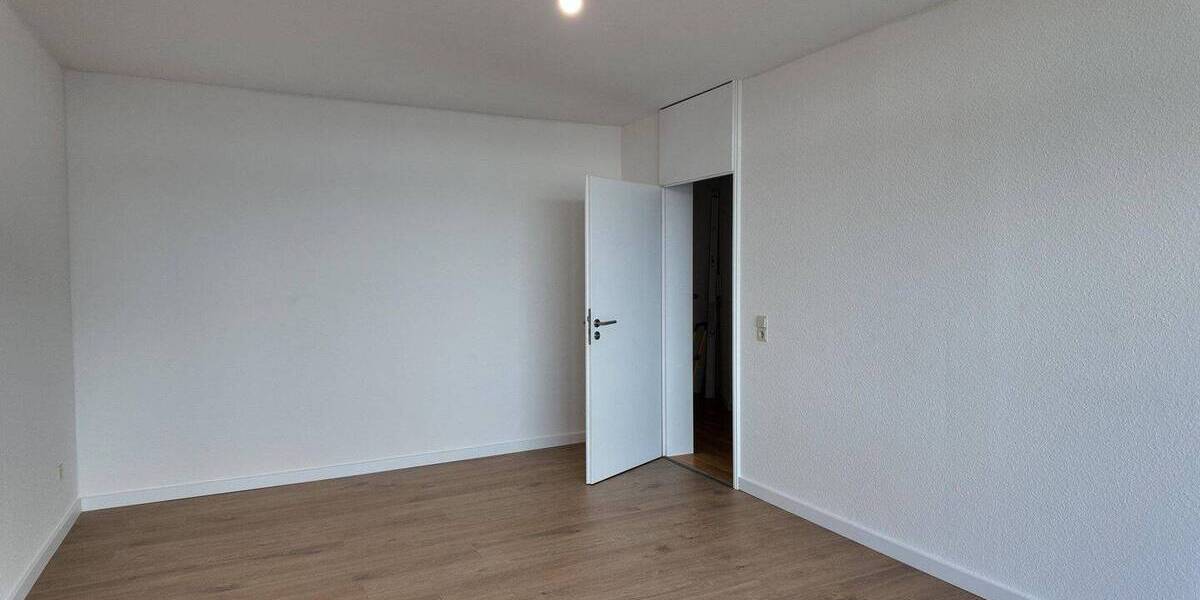 Etagenwohnung Mannheim Oststadt - 2 Zimmer, 67 m&sup2;, 929&euro; | Angebot:26053652