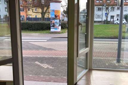 Einzelhandel in Ludwigshafen am Rhein 780 € 52 m² zimmer