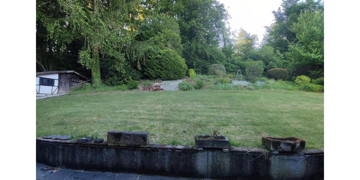 Einfamilienhaus Leimen - 7 Zimmer, 190 m&sup2;, 1.990&euro; | Angebot:21518561