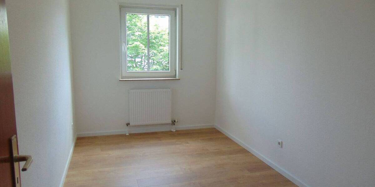 Etagenwohnung Ketsch - 3 Zimmer, 77 m&sup2;, 850&euro; | Angebot:26332273