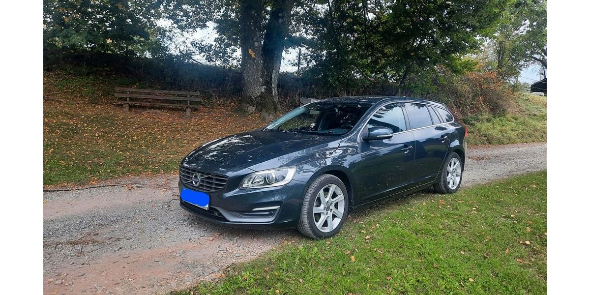 Volvo V60 220.000 km 8.000 &euro; Waldbrunn 69429