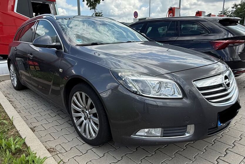 Opel Insignia 261.000 km 3.400 € Heidelberg 69123