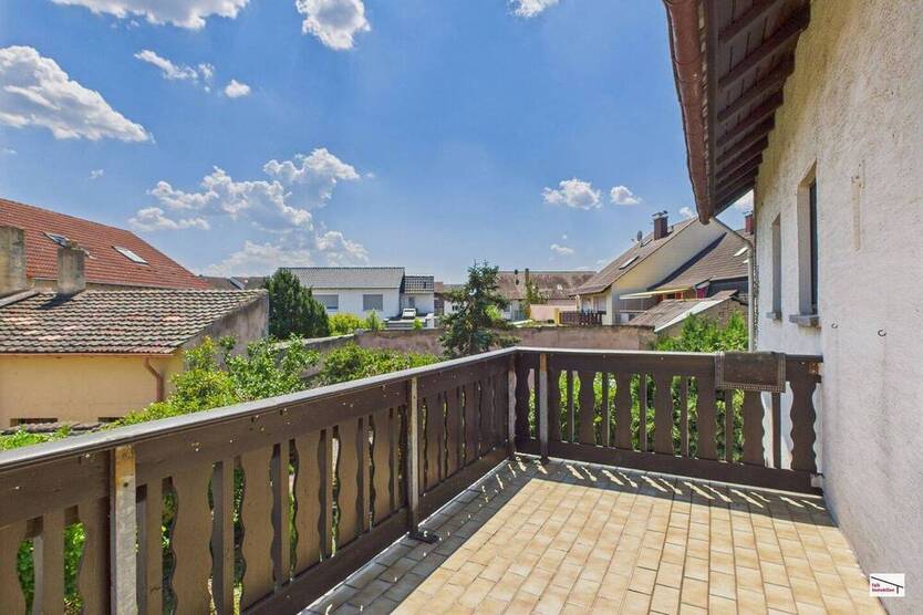 ***Zwei Generationen oder große Familie? 2-Familienhaus mit großem Grundstück in Brühl-Rohrhof***