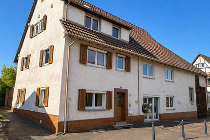 Haus Sinsheim / Steinsfurt Steinsfurt - 8 Zimmer, 243 m&sup2;, 489.000&euro; | Angebot:26389295