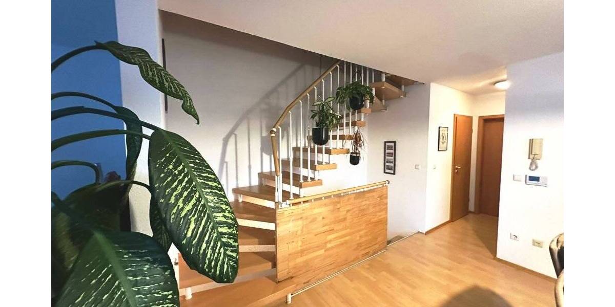 GLOBAL INVEST SINSHEIM | Großes, sehr gepflegtes Reihenendhaus in zentraler und ruhiger Lage von Wiesloch-Baiertal 6 zimmer