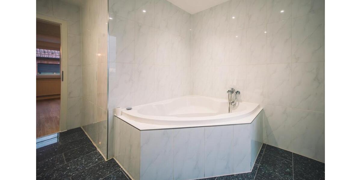 Saniertes Einfamilienhaus mit Charme in Oftersheim zu verkaufen ! 6 zimmer