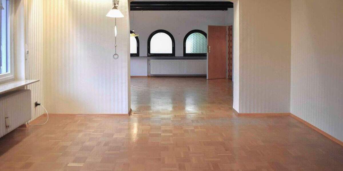 Freistehendes Einfamilienhaus 153 m² 5 Zi. großer Garten, Carport und Garage 610 m² Grundstück frei! 5 zimmer