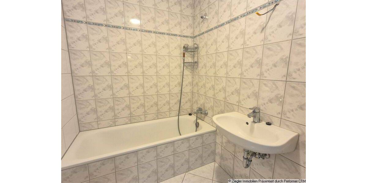Etagenwohnung Mannheim Oststadt - 3 Zimmer, 77 m&sup2;, 1.100&euro; | Angebot:26875011