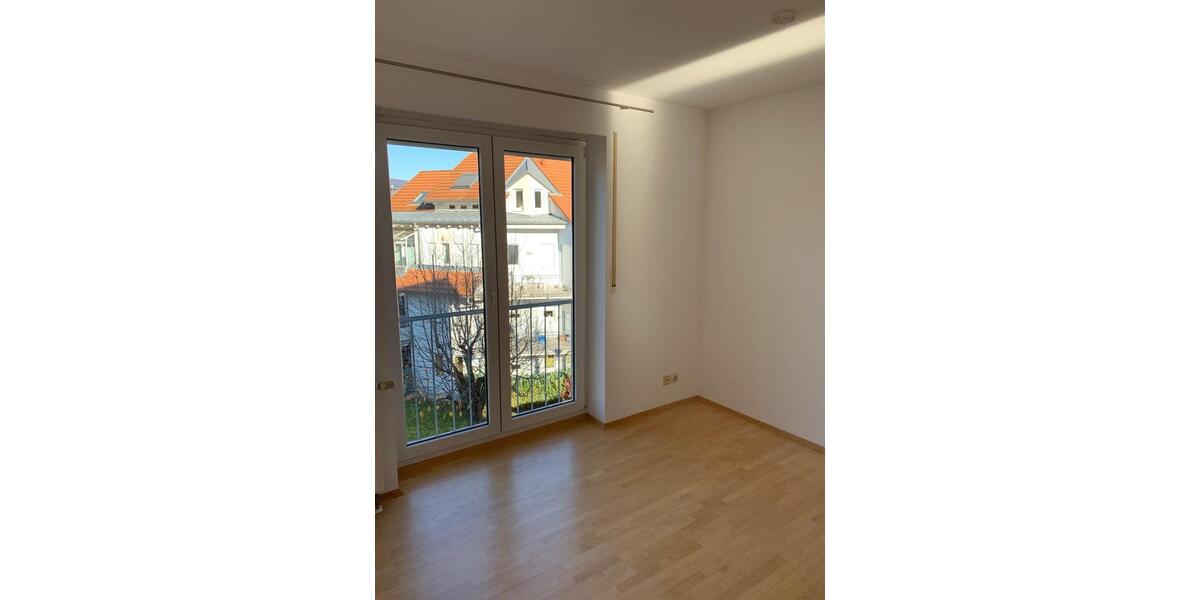Etagenwohnung Eberbach - 3 Zimmer, 75 m&sup2;, 250.000&euro; | Angebot:24541885
