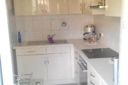 ObjNr:11733 - frisch Sanierte 2 ZKB Eigentumswohnung in zentraler Citylage (saniert 2012) 3 zimmer