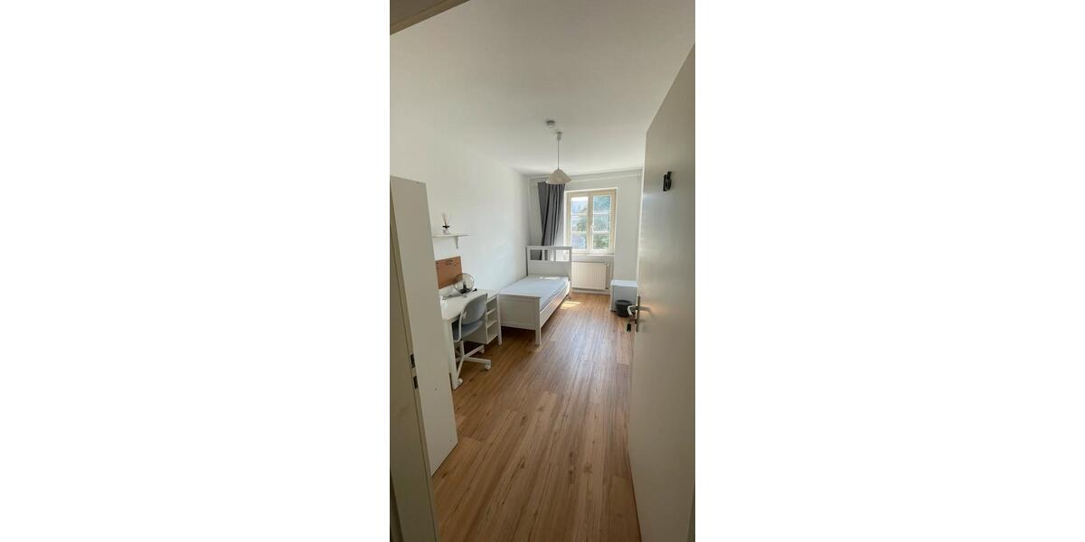Etagenwohnung Mannheim Fahrlach - 1 Zimmer, 12 m&sup2;, 550&euro; | Angebot:26348707