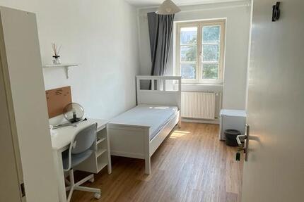 Wohnung Mannheim Fahrlach - 1 Zimmer, 12 m&sup2;, 550&euro; | Angebot:26348707