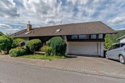 Haus Oberzent / Ober-Hainbrunn Hainbrunn - 9 Zimmer, 273 m&sup2;, 277.000&euro; | Angebot:26879994