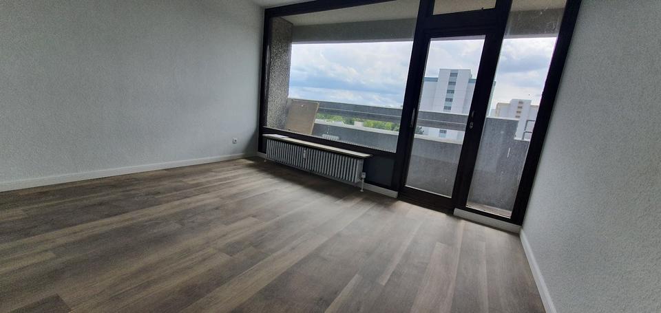 Etagenwohnung Mannheim Käfertal - 4 Zimmer, 101 m&sup2;, 1.040&euro; | Angebot:26588062