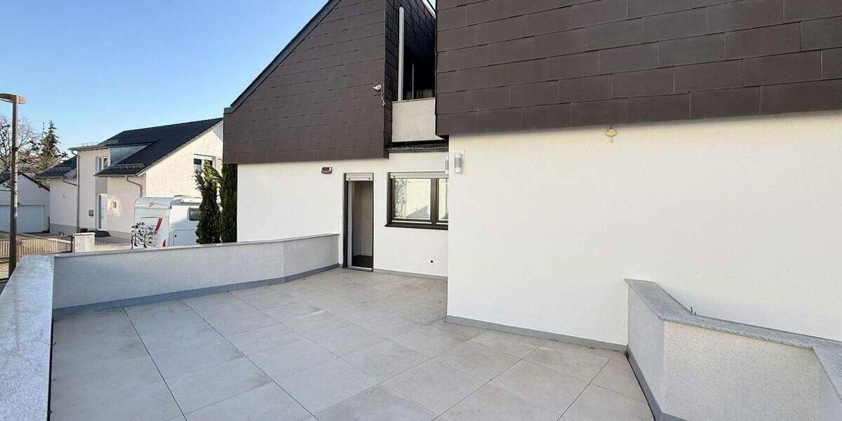 Einfamilienhaus Hockenheim - 8 Zimmer, 233 m&sup2;, 825.000&euro; | Angebot:25862686