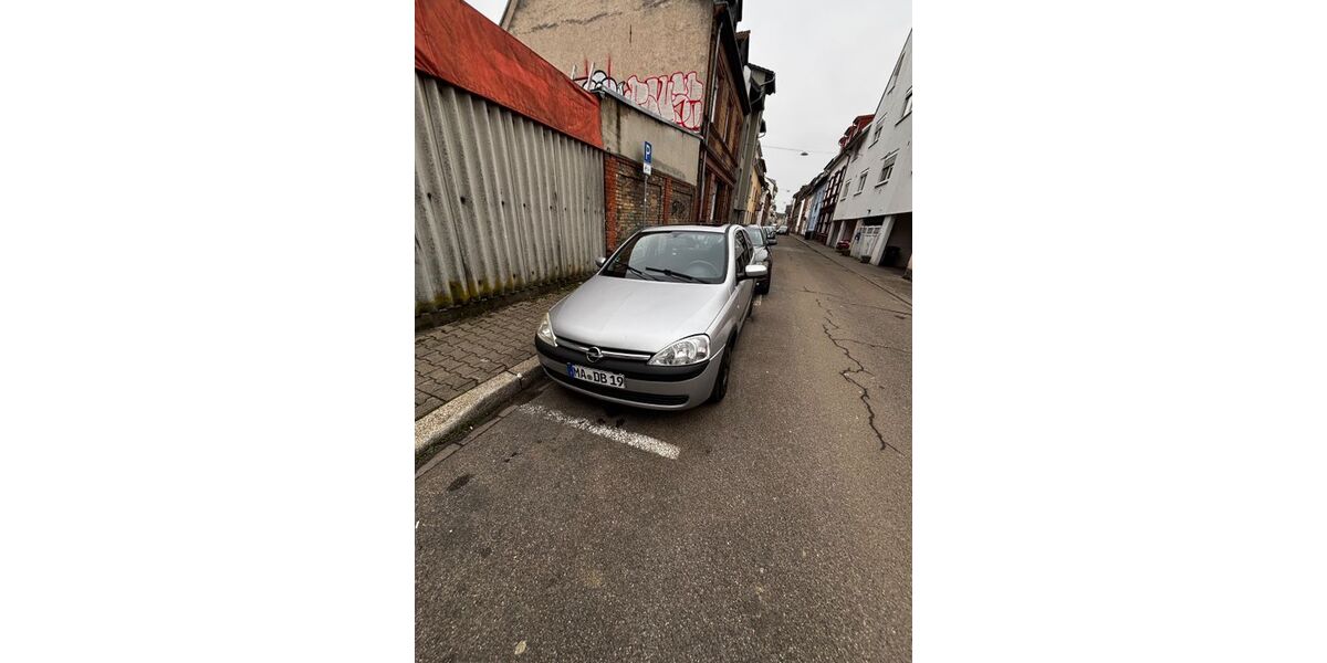 Opel Corsa 225.000 km 1.650 &euro; Mannheim 68169