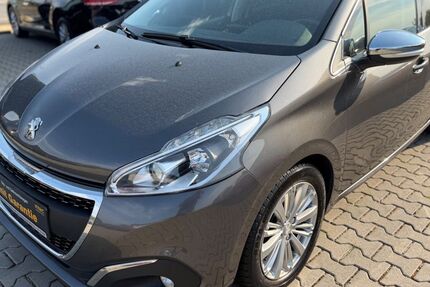 Peugeot 208 113.810 km 8.999 &euro; Speyer 67346