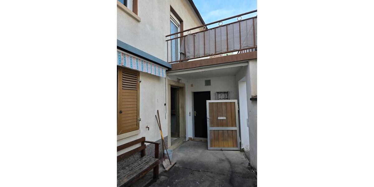 Einfamilienhaus Frankenthal (Pfalz) - 5 Zimmer, 100 m&sup2;, 2.500&euro; | Angebot:26123749