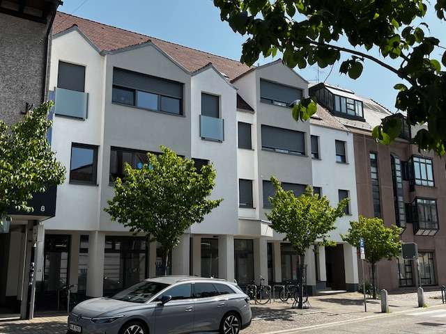 Etagenwohnung Hockenheim - 2 Zimmer, 72 m&sup2;, 770&euro; | Angebot:27417411