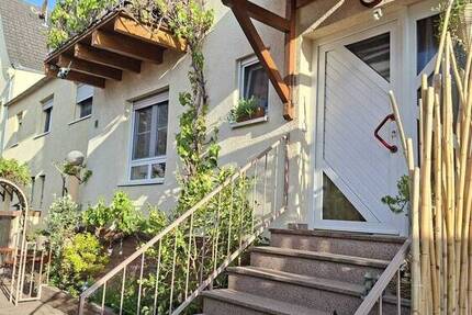 Haus Frankenthal (Pfalz) Studernheim - 6 Zimmer, 220 m&sup2;, 619.000&euro; | Angebot:26641908
