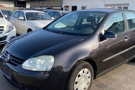 VW Golf 200.000 km 2.499 &euro; Reilingen 68799
