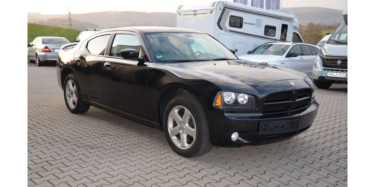Dodge Charger 162.000 km 12.900 &euro; Fürth 64658