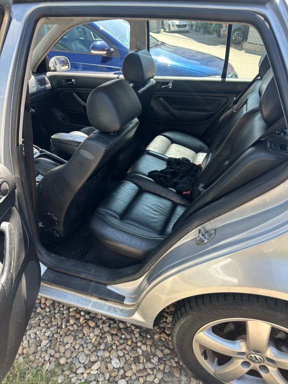 VW Golf 233.450 km 2.000 € Östringen 76684