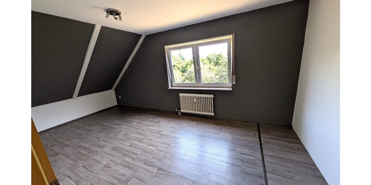 RESERVIERT! Maisonette im DG mit Balkon zur angenehmen Nordseite - Maisonettenwohnung Waghäusel Kirrlach | Angebot:27023521