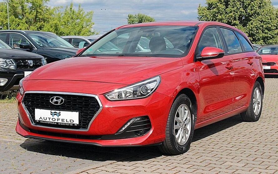 i30