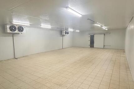 KALTHALLE | KÜHLLAGER | BÜRO | RAMPE | LAGER | ZENTRAL zimmer