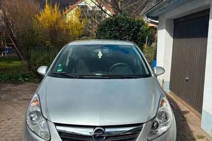 Opel Corsa 93.000 km 3.200 &euro; Eberbach 69412