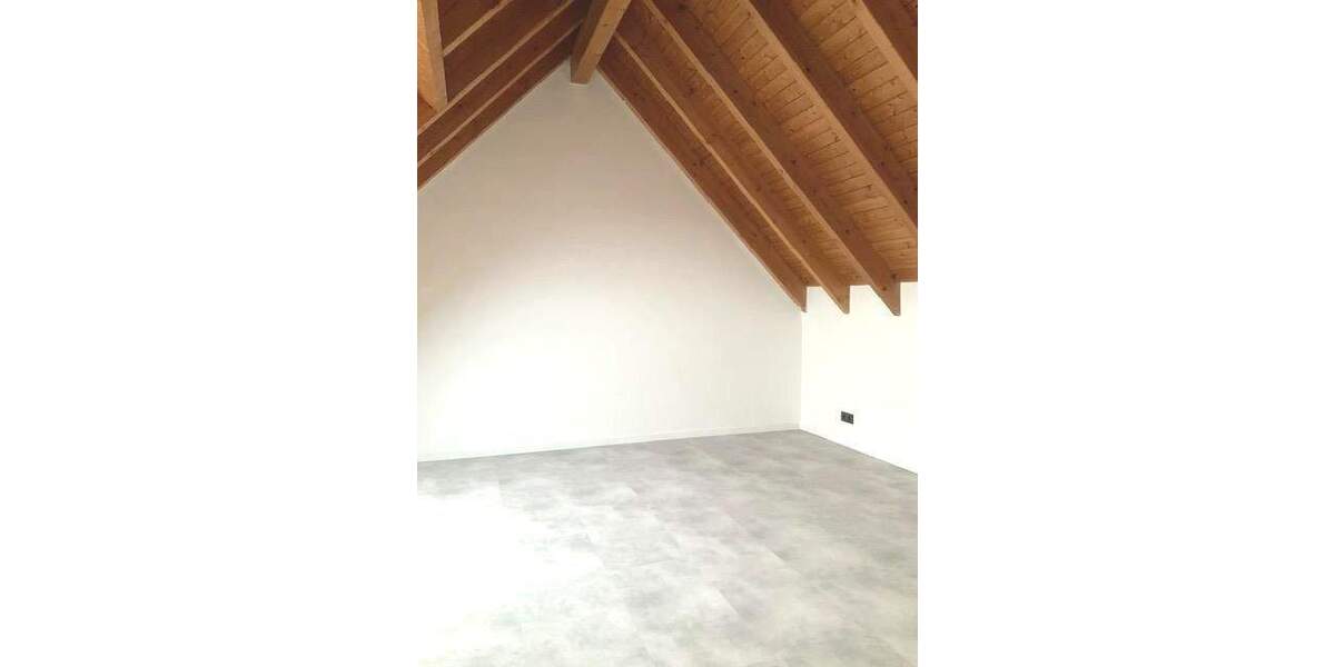 Etagenwohnung Hockenheim - 5 Zimmer, 116 m&sup2;, 298.000&euro; | Angebot:25801910