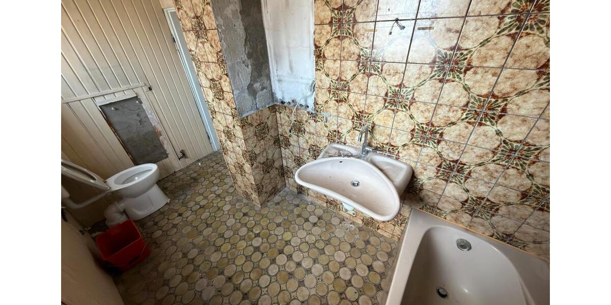 Reihenhaus Hockenheim - 7 Zimmer, 148 m&sup2;, 397.000&euro; | Angebot:25080419