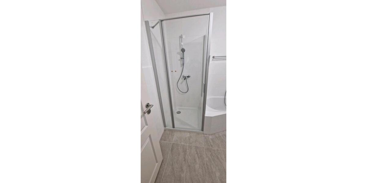 Hochparterre Weinheim - 5 Zimmer, 110 m&sup2;, 1.440&euro; | Angebot:26534632