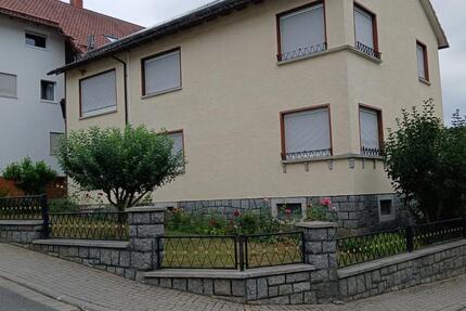 Haus Fürth - 8 Zimmer, 186 m&sup2;, 380.000&euro; | Angebot:24373014